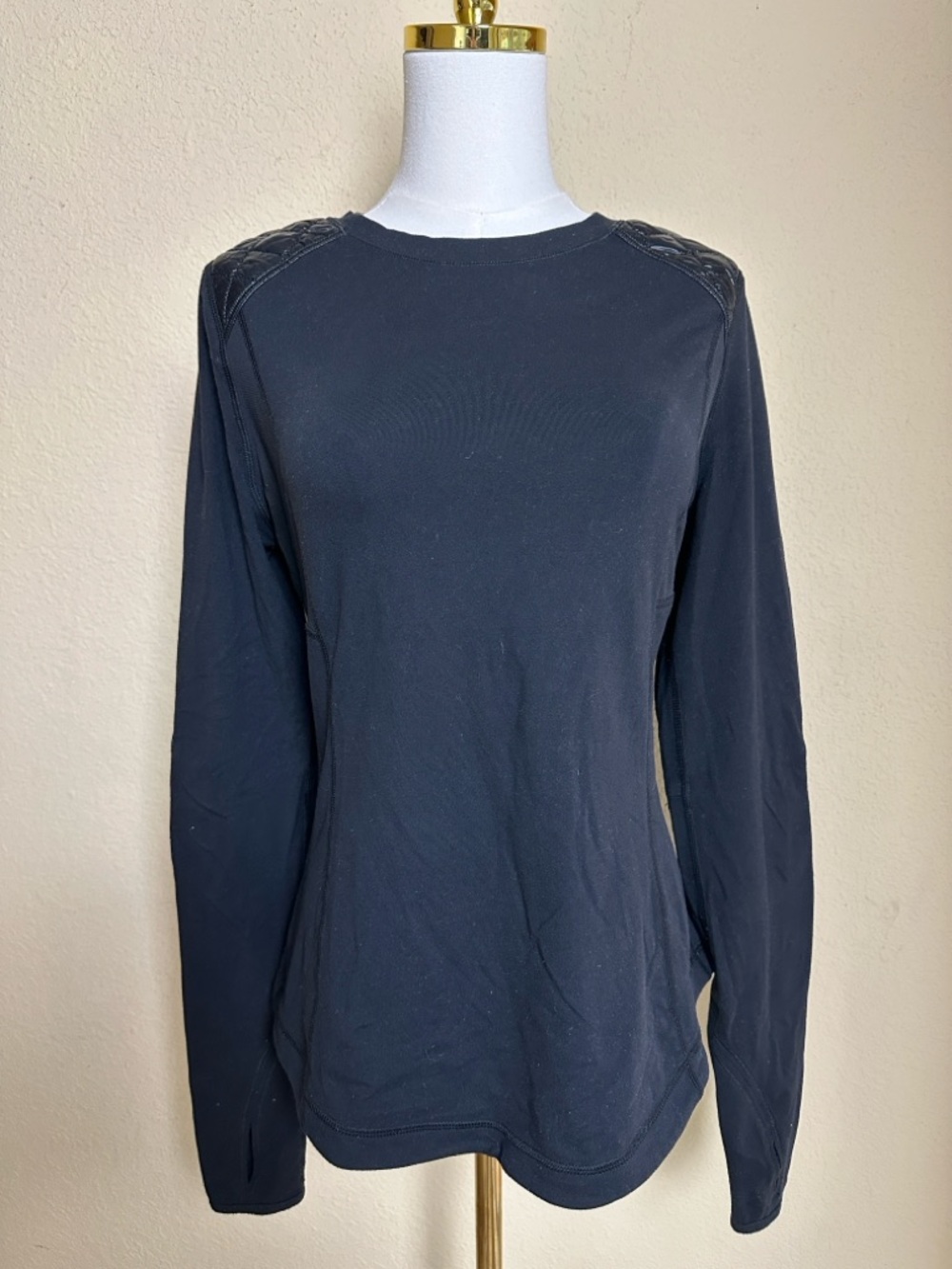 lululemon athletica Black Quilted-Elbow Long Sleeve Top with Shoulder Panels - Picture 3 of 9